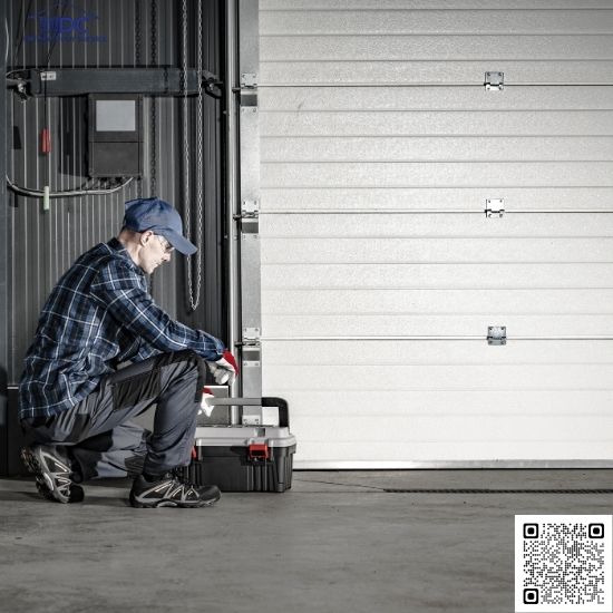 How Our Technicians Diagnose Garage Door Issues